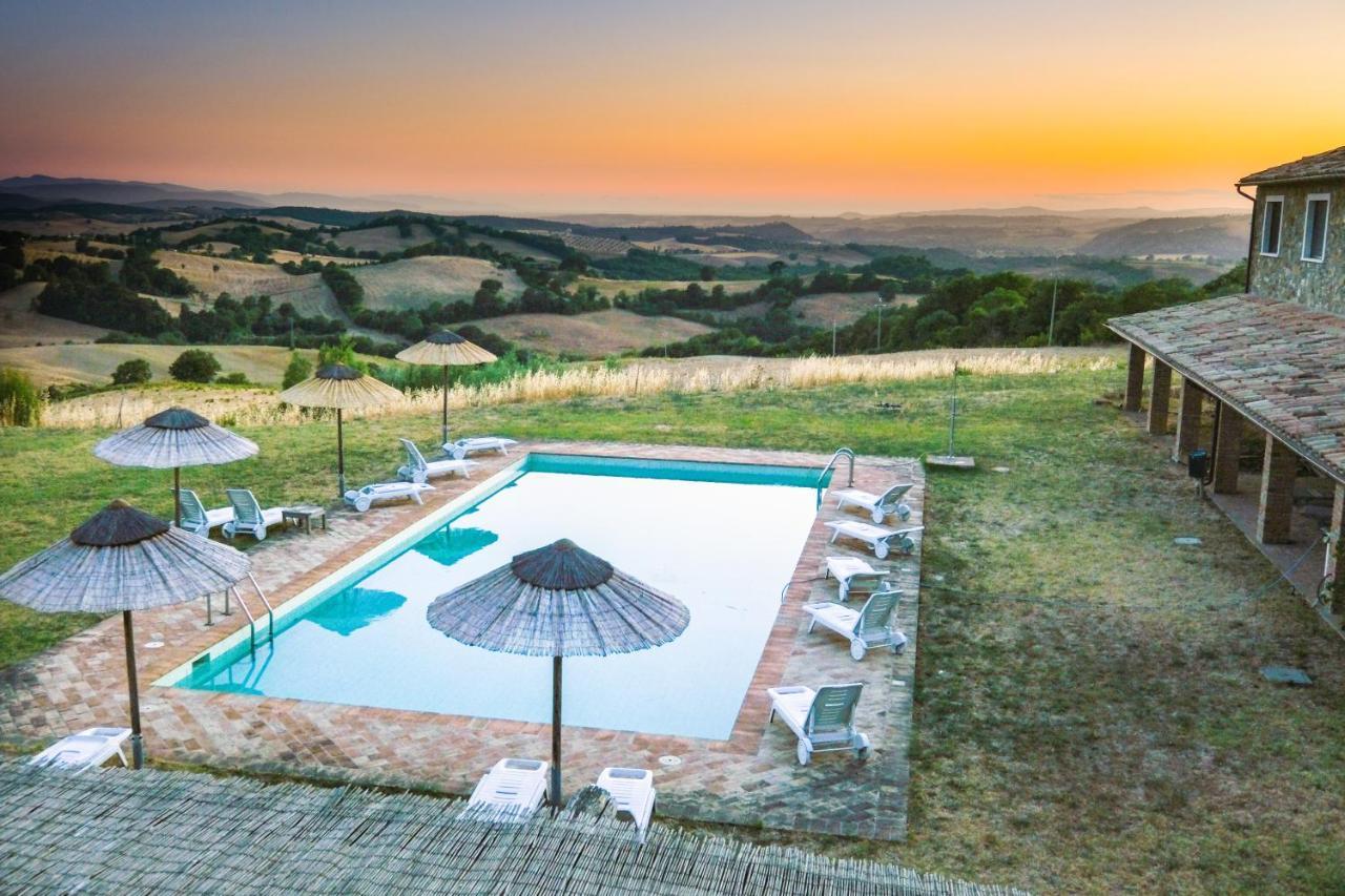 Le Murelle Country Resort Manciano Buitenkant foto